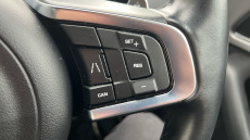 Jaguar F-Pace 2.0d R-Sport 5dr Auto AWD Diesel Estate